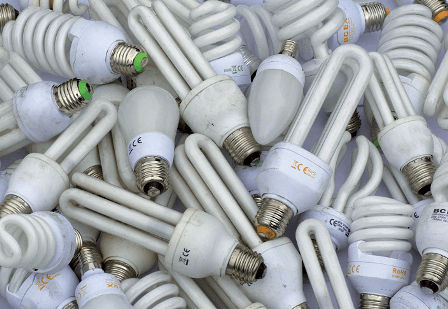 Počet svítidel v domácnostech vzrostl na 55 milionů, přibývají zejména úsporné typy osvětlení