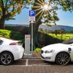 Registrace elektromobilů v ČR vzrostly letos o 45 %, rozvoj veřejné dobíjecí infrastruktury s nimi drží krok