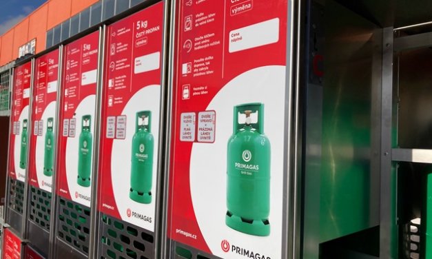 Nákup plynových láhví usnadní nové „plynomaty“. Primagas instaloval první dva v Praze Štěrboholech a v Havířově