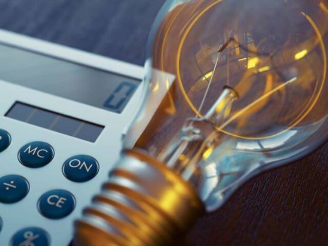 12 možností úspor nákladů na energie ve firmách a podnicích