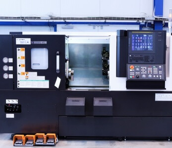 Řídicí systémy pro CNC stroje: výhodou může být otevřenost a dostupnost na českém trhu