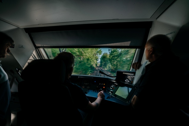Světová premiéra: 14 vlaků Coradia iLint zahajuje osobní přepravu na trati, kde budou jezdit pouze vodíkové vlaky