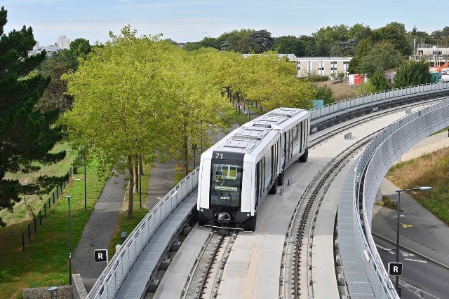 V Rennes jezdí plně automatické metro Cityval