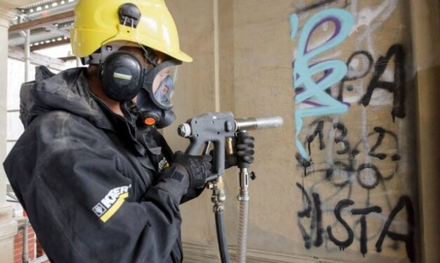 Nechtěné graffiti lze odstranit šetrně a ekologicky