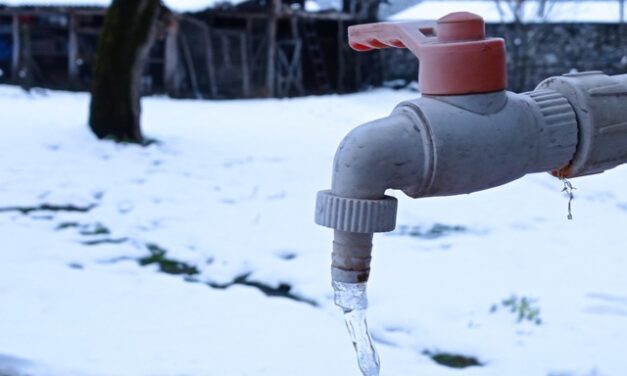 Jak předejít zamrznutí čerpadla nebo domácí vodárny?