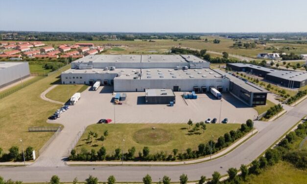 Nový centrální sklad v dánském městě Greve ztrojnásobil logistické kapacity skupiny EET Group pro celou Evropu
