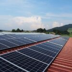 Chytrý fotovoltaický střídač, který díky AI ohlídá i bezpečnost instalace