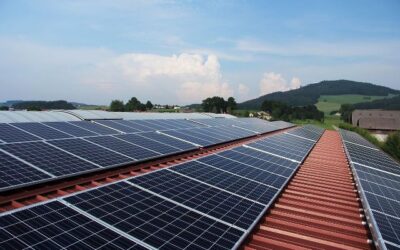 Chytrý fotovoltaický střídač, který díky AI ohlídá i bezpečnost instalace