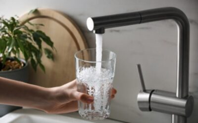 Češi věří kohoutkové. V Praze ji pije 9 z 10 lidí, většina bez filtru