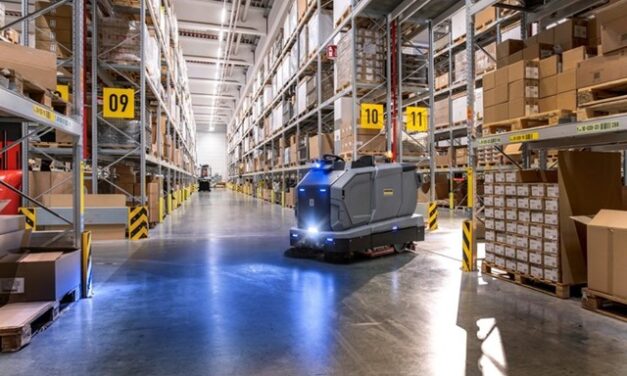 Autonomní úklid šetří čas i pracovní síly. Kärcher přichází s novými autonomními stroji KIRA BD 200 a KIRA BR 200