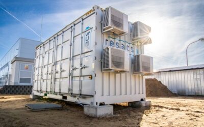 Bateriová úložiště získávají klíčovou roli v logistice, retailu a automotive