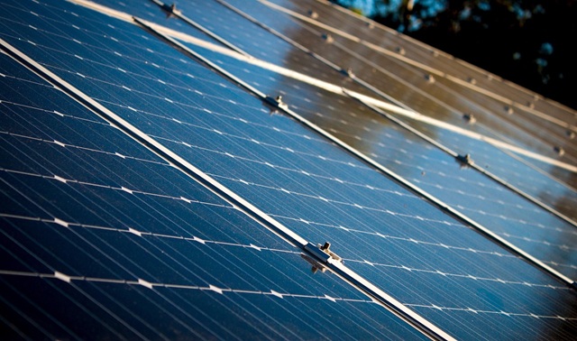 Kontroly solárních panelů a příslušenství odhalily nedostatky u všech kontrolovaných výrobků