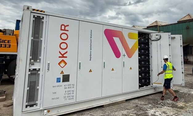 Velké bateriové úložiště za půl roku: Není nač čekat, pojistit se proti vysokým cenám energií se vyplatí