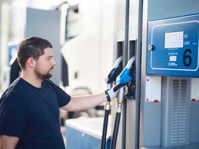 Diesel se nevzdává. Nákladní doprava ale postupně sází i na elektromobilitu a alternativní paliva