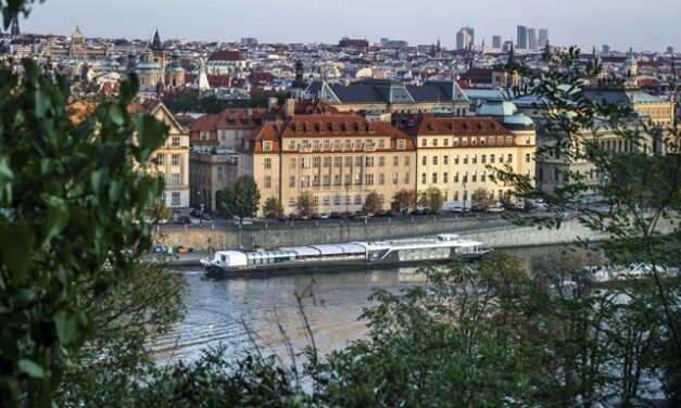 Jaderná fakulta ČVUT díky EPC šetří miliony. Projekt od ČEZ ESCO snížil spotřebu energií o čtvrtinu