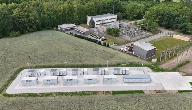 MND pokračuje v investicích do akumulace. V Hodoníně uvádí do provozu nové velkokapacitní bateriové úložiště o výkonu 10 MW a kapacitě 25 MWh