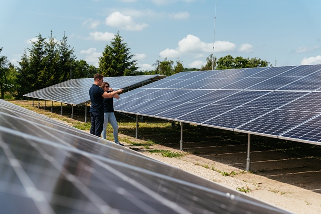 Cesta ke stabilní energii, úsporám i novým příjmům. Společnost TON vsadila na vlastní bateriové úložiště